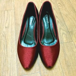 Stylish pumps with Wedge heel